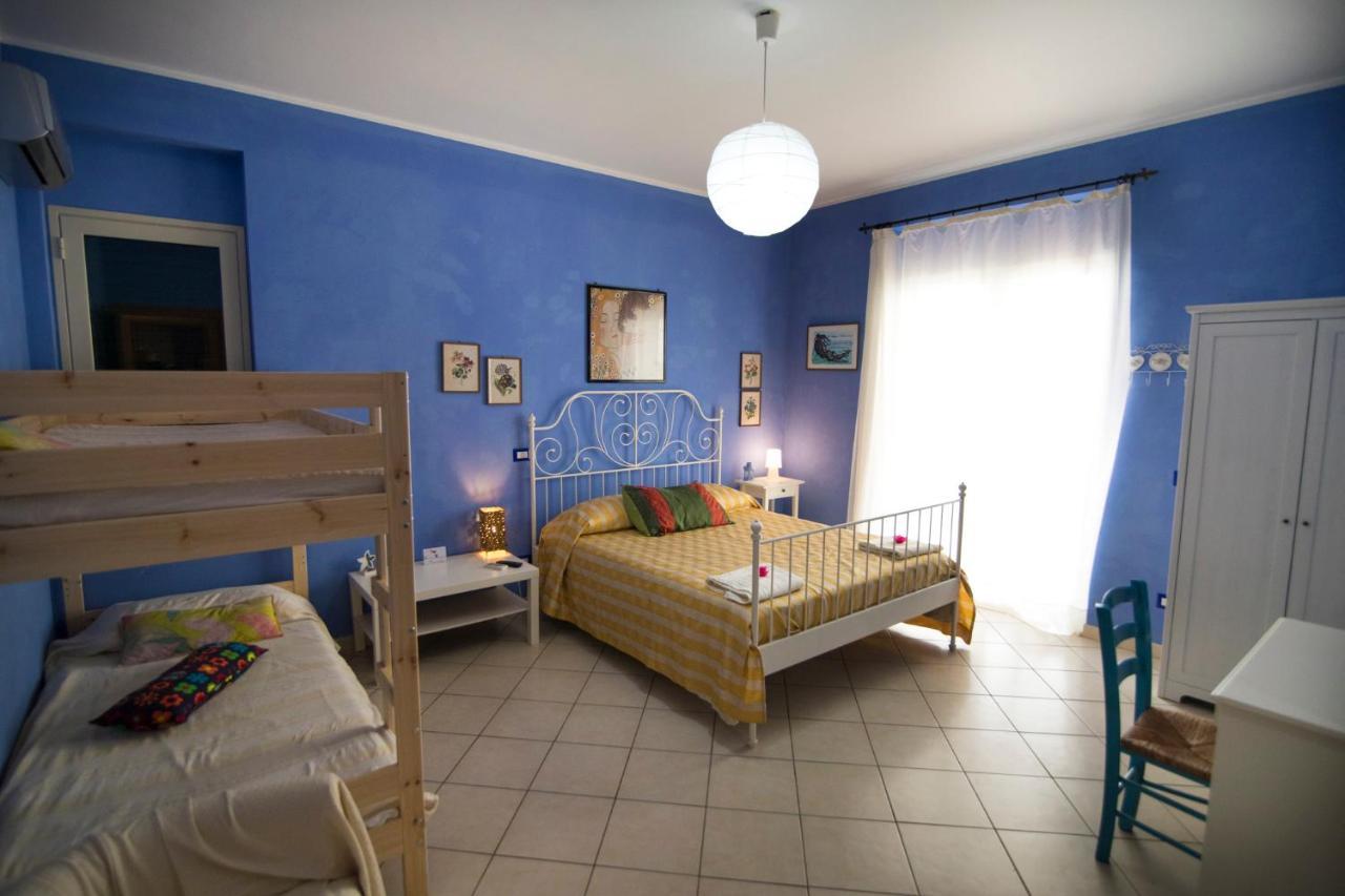 B&B Miroca Сант-Алессио-Сикуло Экстерьер фото