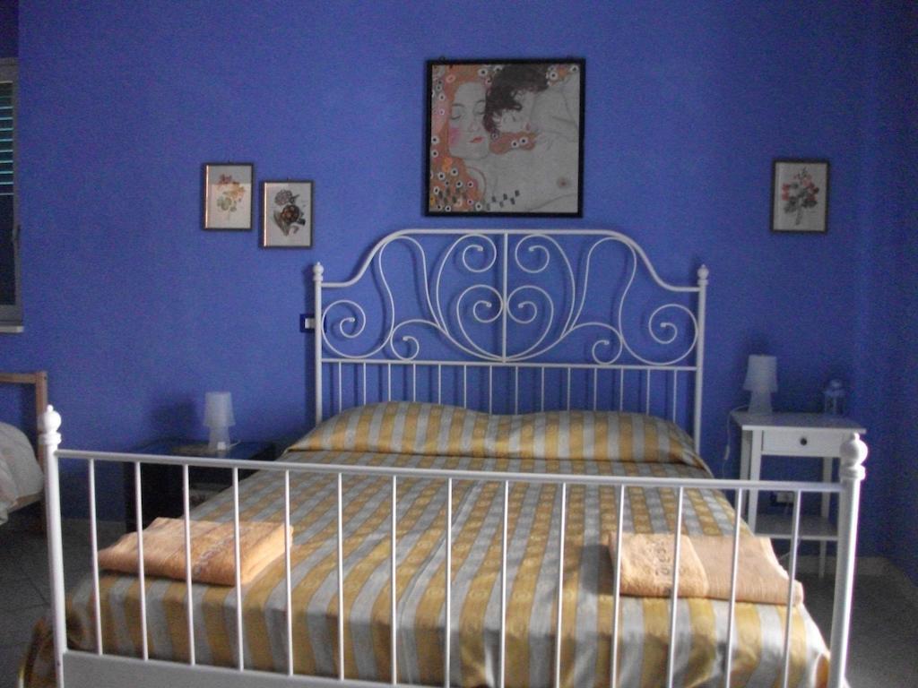 B&B Miroca Сант-Алессио-Сикуло Экстерьер фото