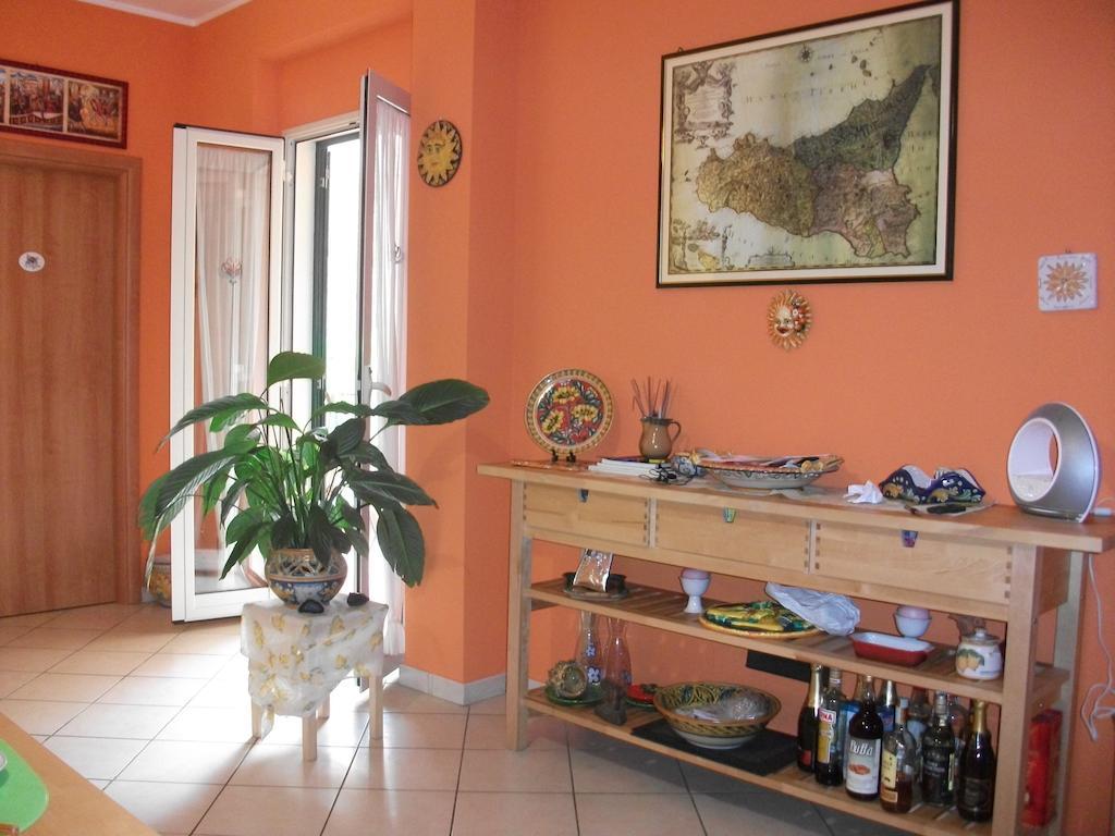 B&B Miroca Сант-Алессио-Сикуло Экстерьер фото